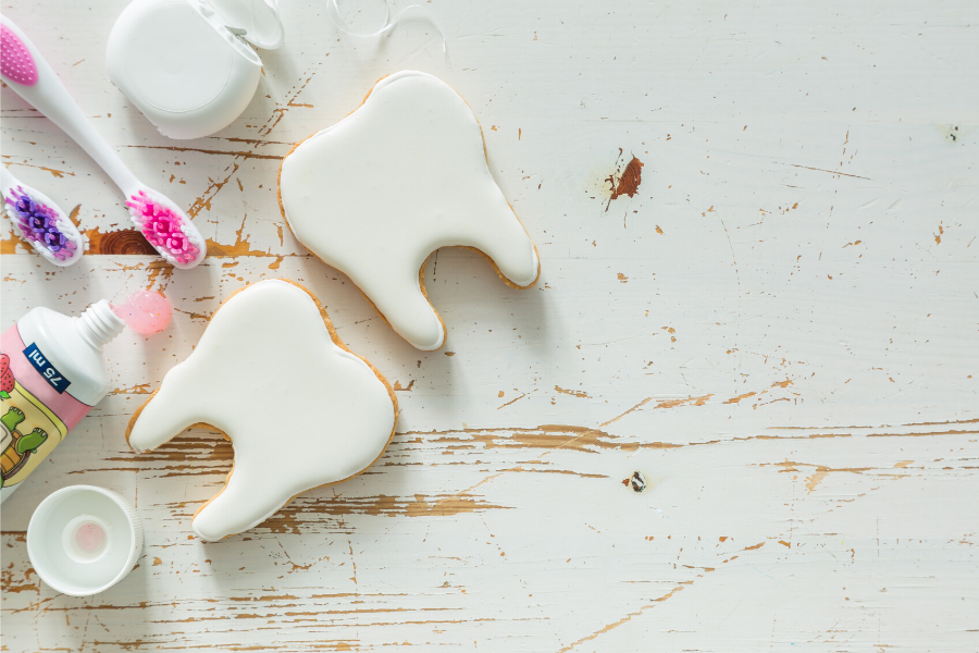 Tooth shaped sugar cookies