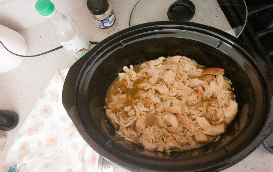 Garlic chicken in crock pot